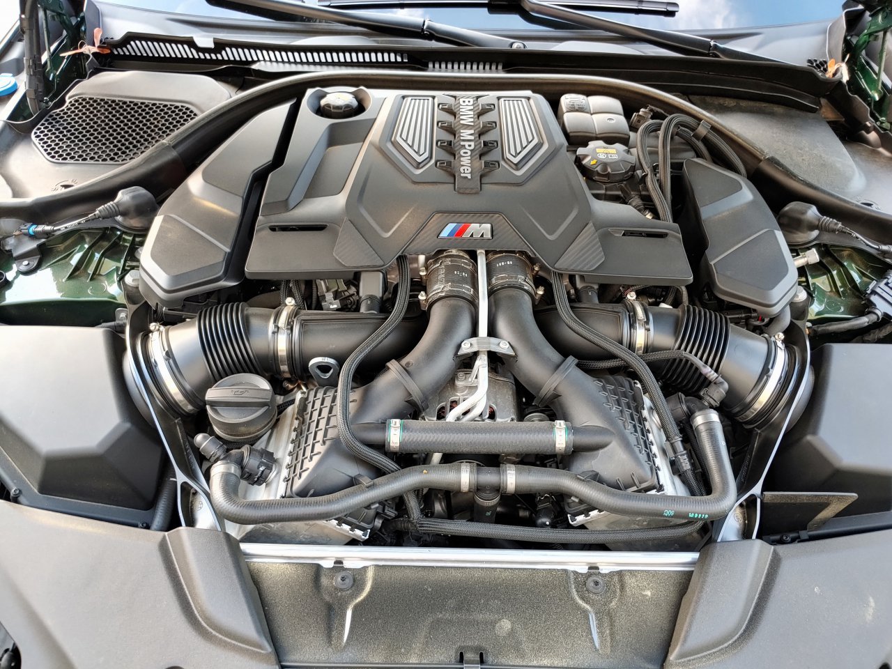 BMW, BMW builds the 4-door sedan that beats the supercars, ClassicCars.com Journal