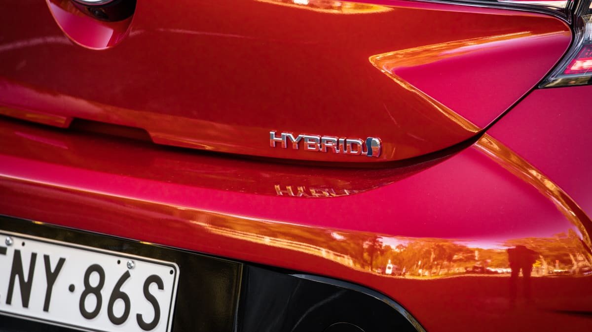 2021 Toyota Corolla Ascent Sport Hybrid review-1