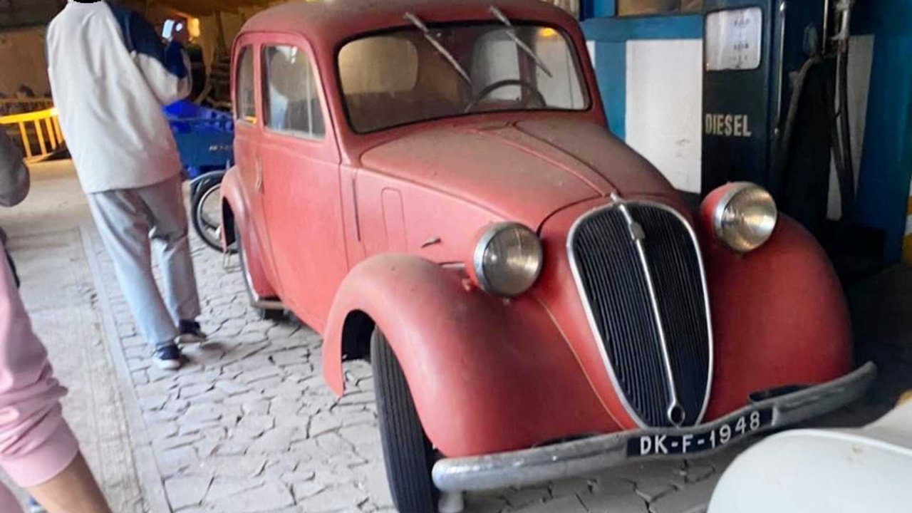classic, Trespassing teens discover building filled with abandoned classic cars, ClassicCars.com Journal