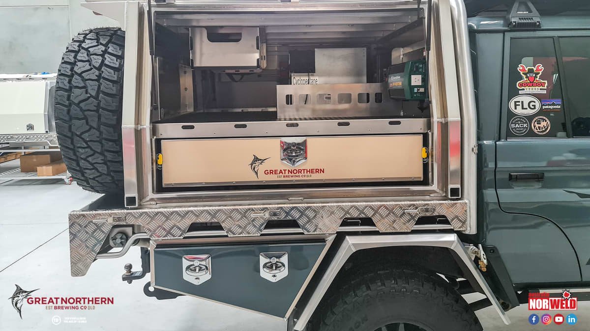 Norweld tray and canopy 79 Series LandCruiser