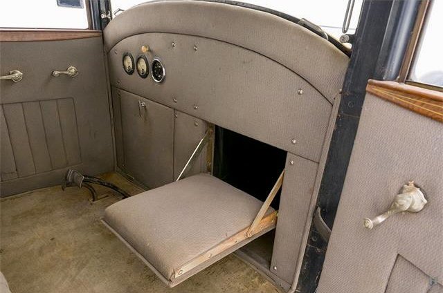 Detroit Electric, Pick of the Day: Detroit Electric was still producing its cars late into the 1930s, ClassicCars.com Journal