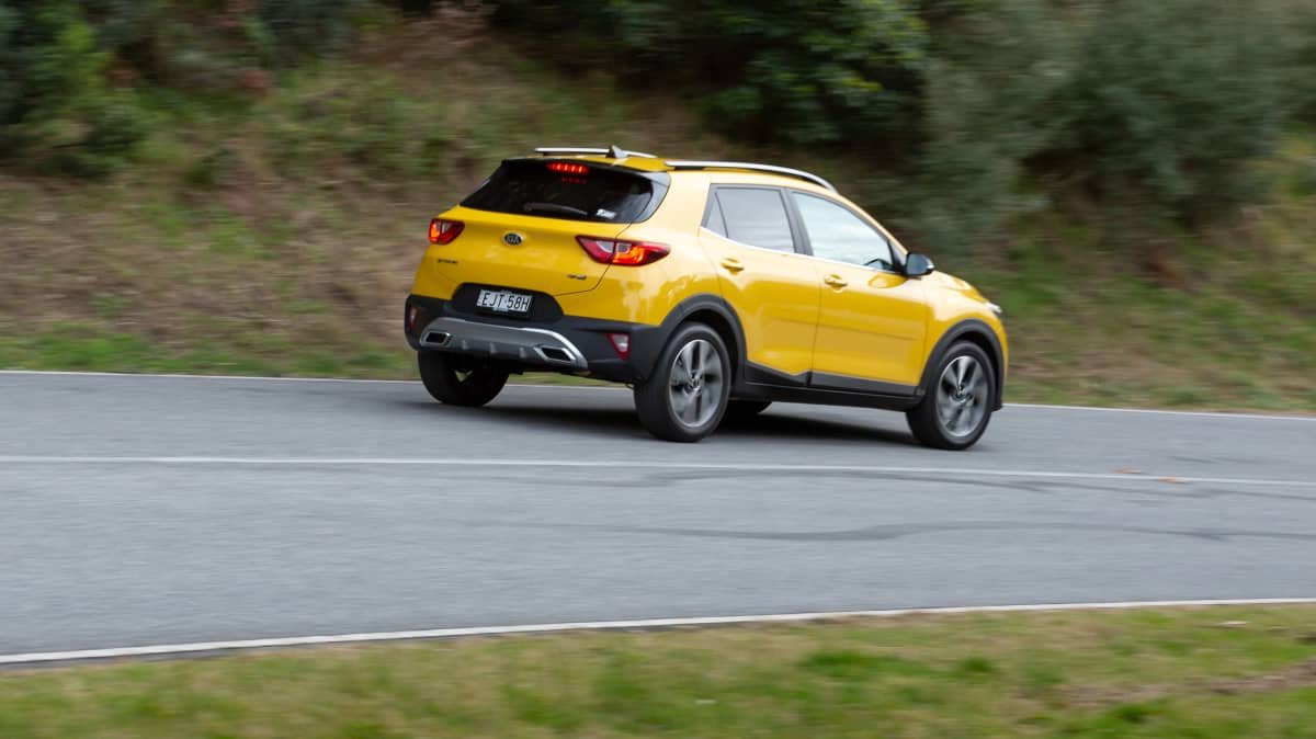 2021 Ford Puma v Kia Stonic GT-Line comparison-1