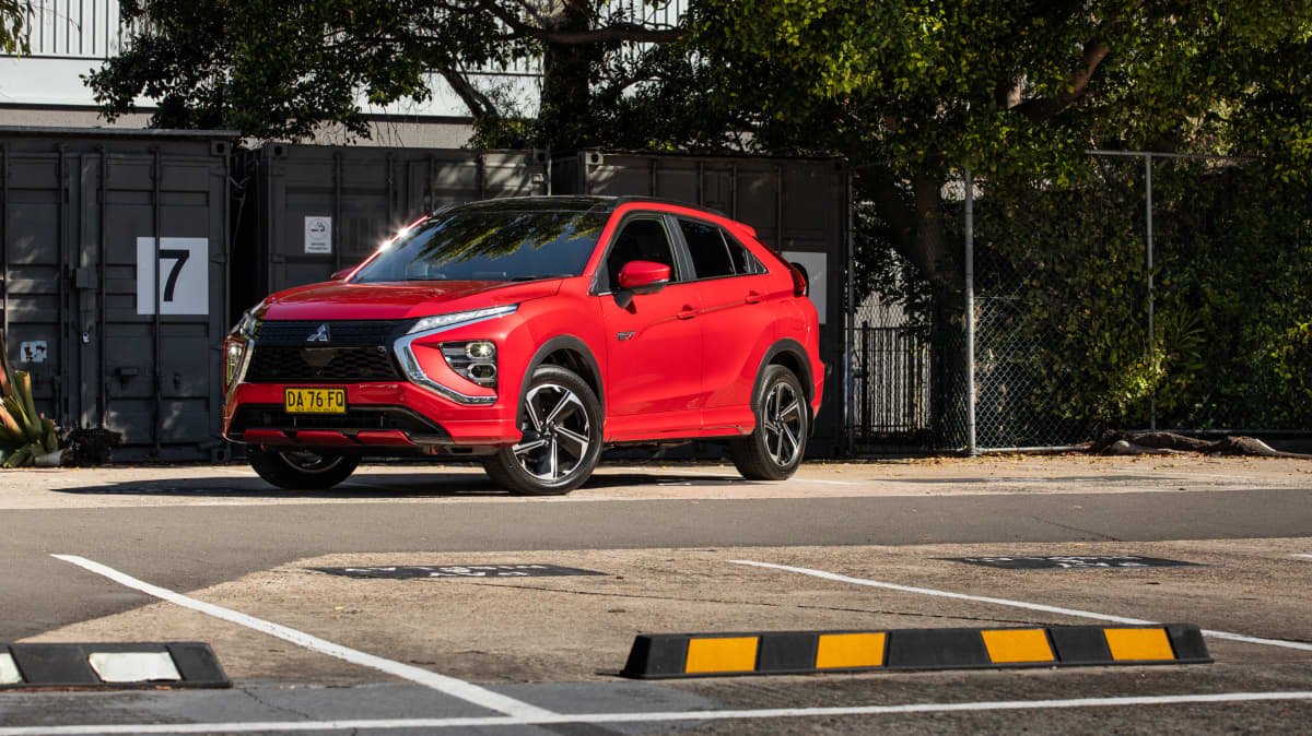2022 Mitsubishi Eclipse Cross PHEV review-0