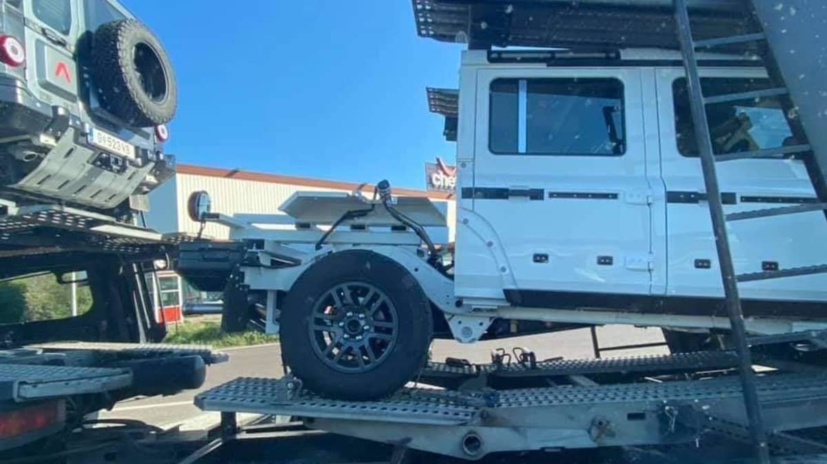 Ineos Grenadier ute spied. Source: Facebook
