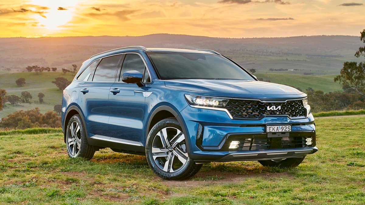 2022 Kia Sorento PHEV review-0