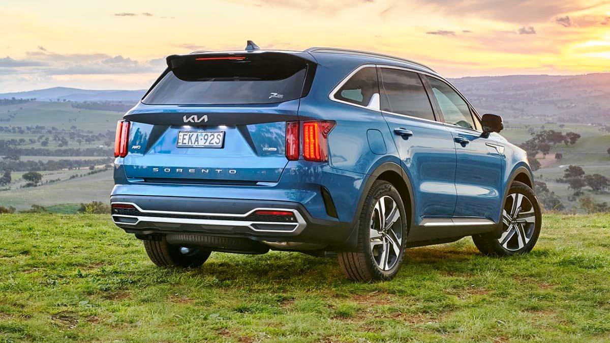 2022 Kia Sorento PHEV review-1