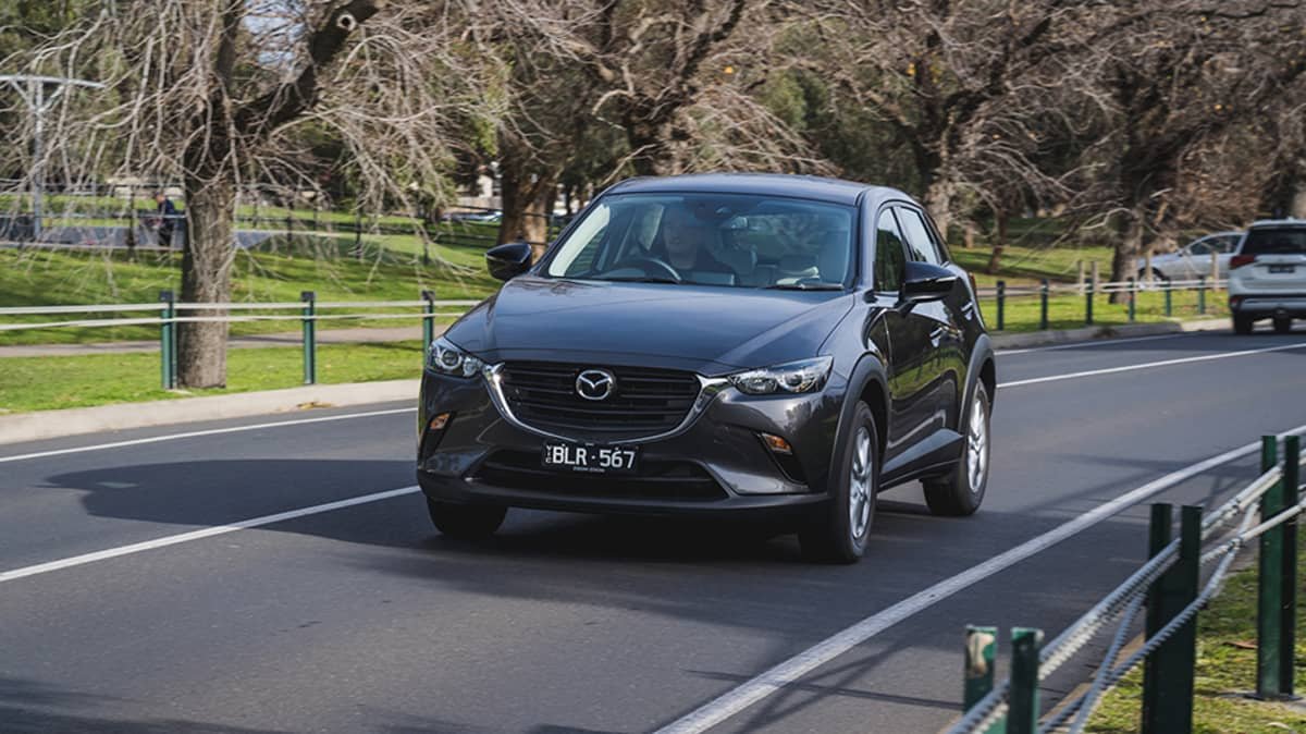 2021 Kia Stonic GT-Line v Mazda CX-3 Maxx Sport LE comparison-1