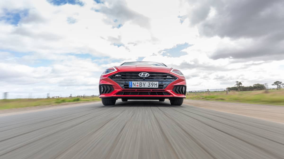 2021 Toyota Camry SL v Hyundai Sonata N Line comparison-1