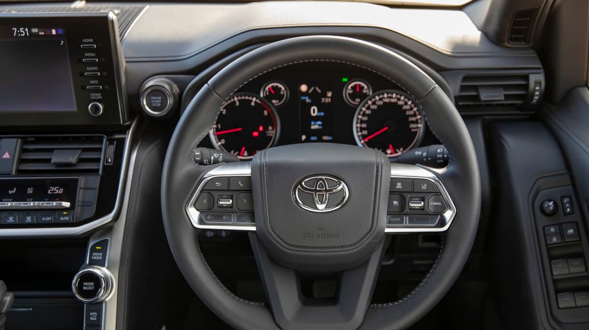 2022 Toyota LandCruiser 300