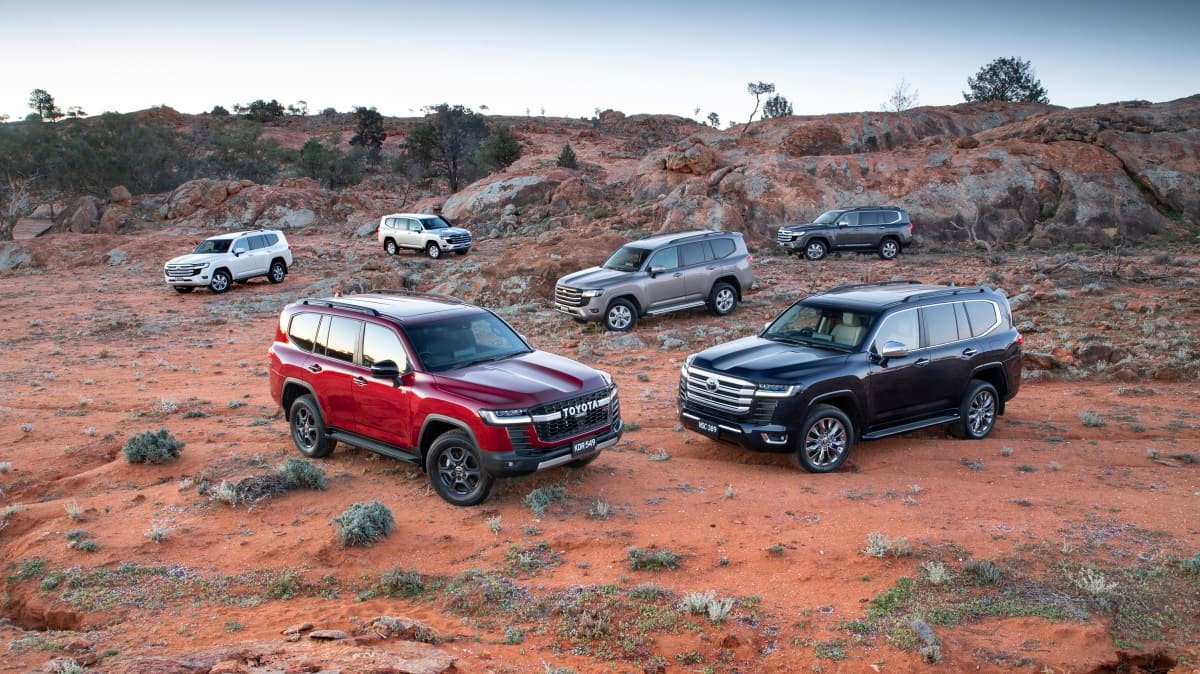 2022 Toyota LandCruiser 300 review-1