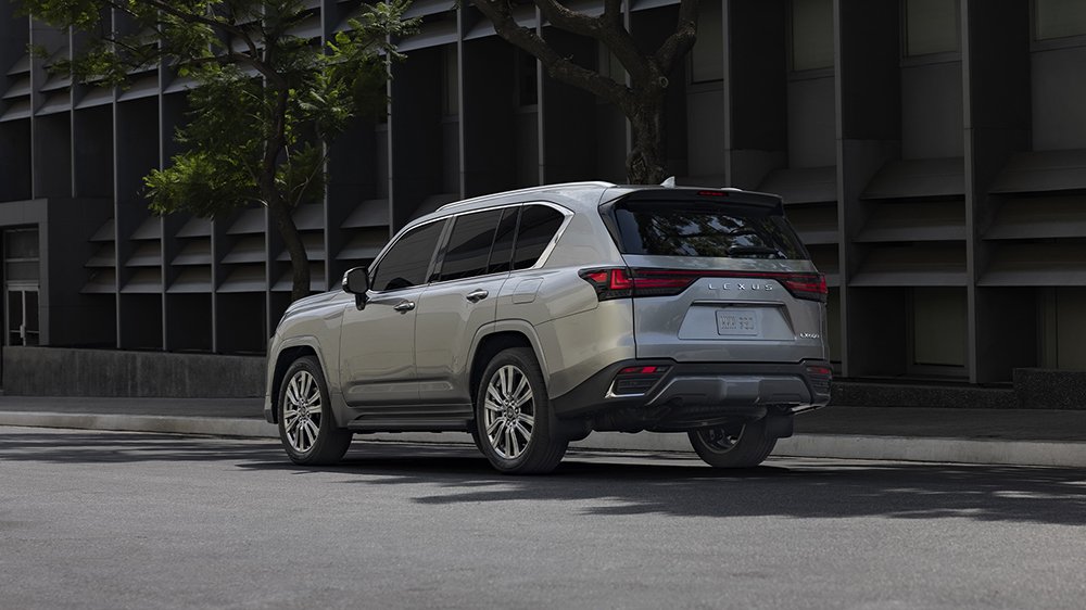 2022 Lexus LX 600