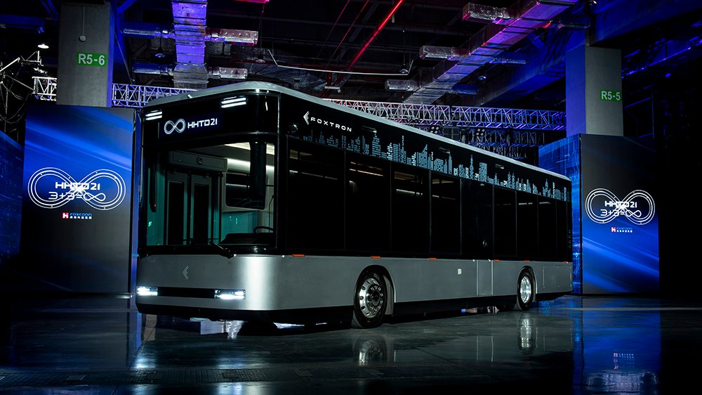 Foxtron Model T bus