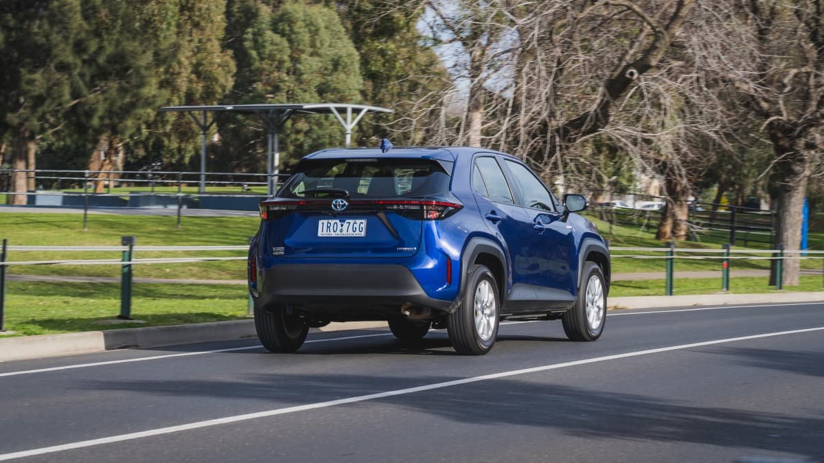 2021 Hyundai Venue Elite v Toyota Yaris Cross GX 2WD comparison-1