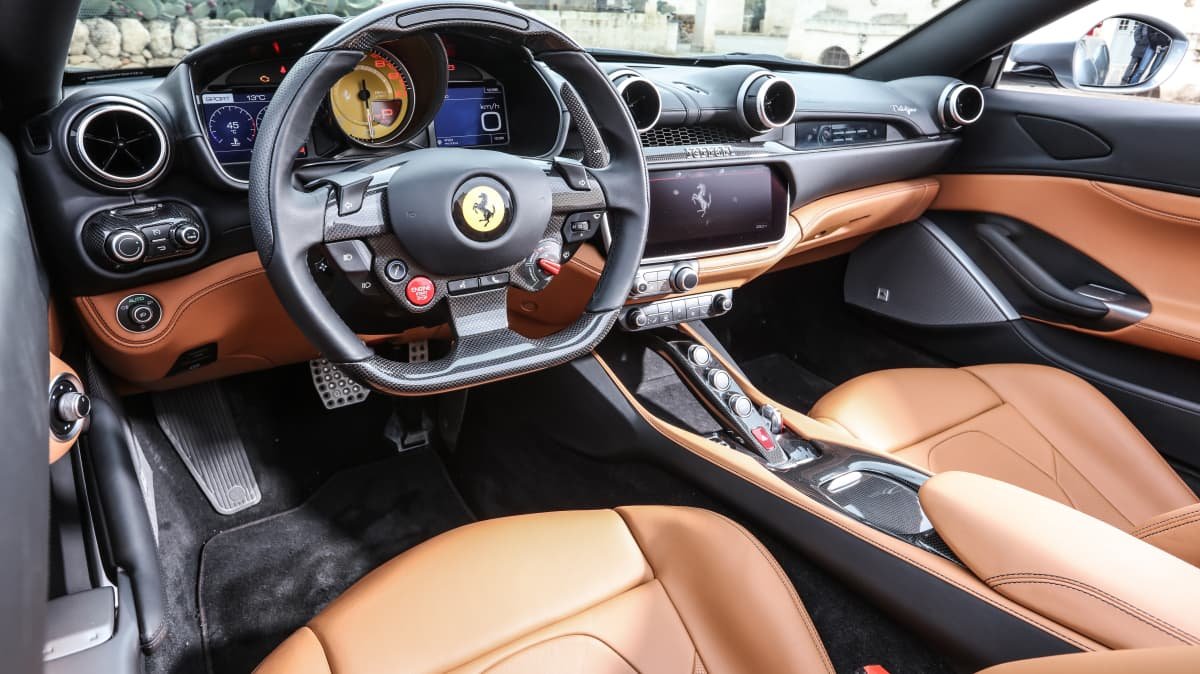 2018 Ferrari Portofino review: Rear view mirror-0