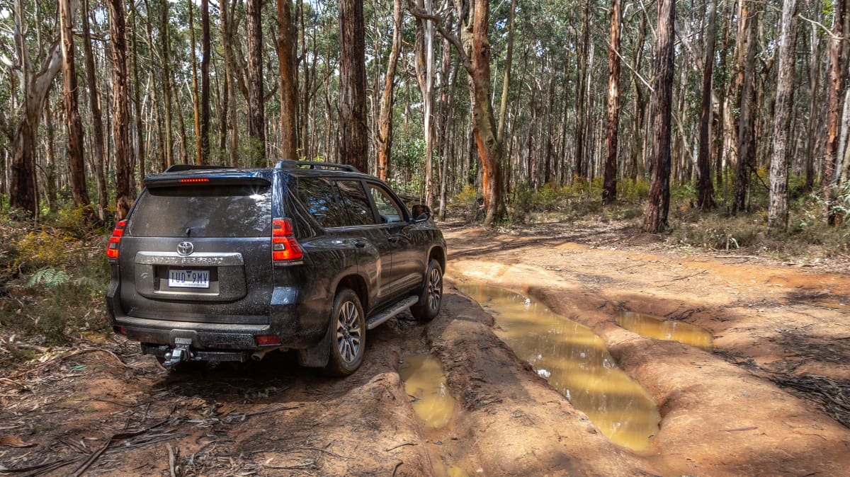 2021 Toyota LandCruiser Prado VX review-2