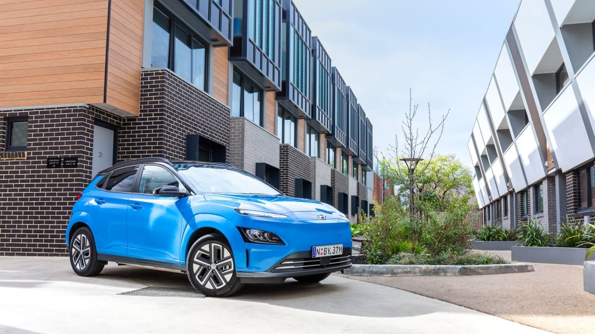 2021 Hyundai Kona Electric Highlander Extended Range review-0