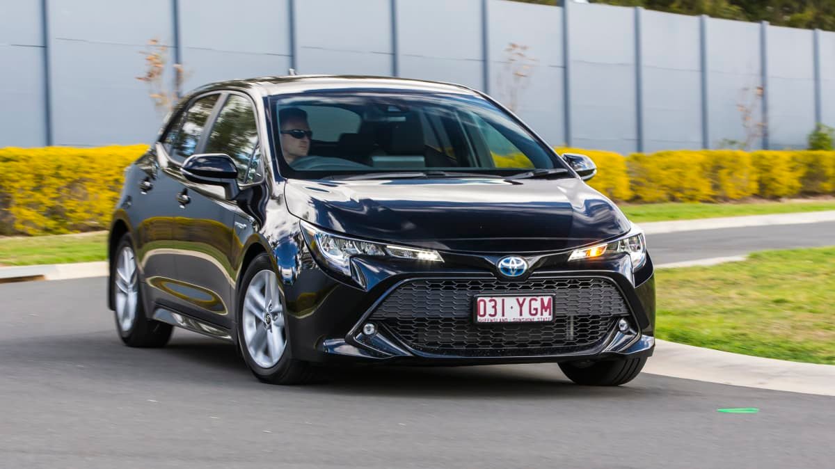 Corolla SX Hybrid cornering