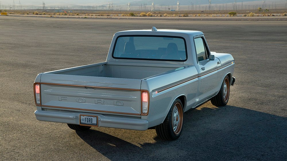 Ford F-100 Eluminator concept truck