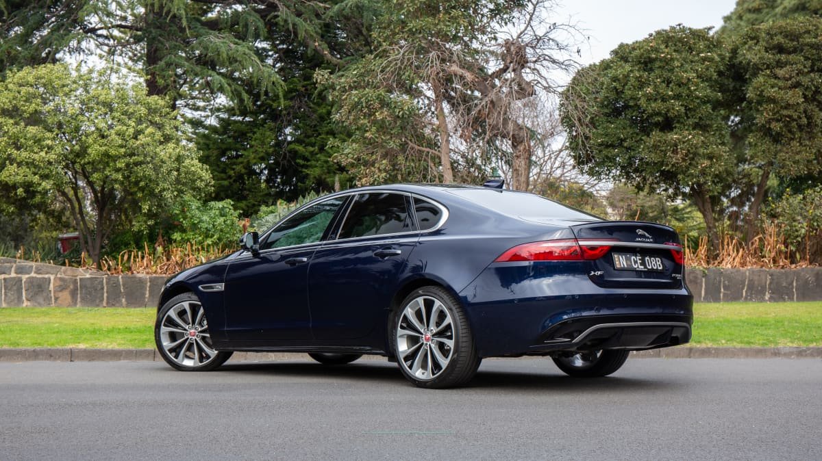 2021 Jaguar XF P300 AWD R-Dynamic HSE review-2