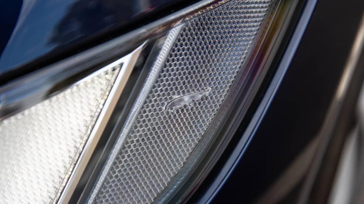 2021 Jaguar XF P300 AWD R-Dynamic HSE review-1