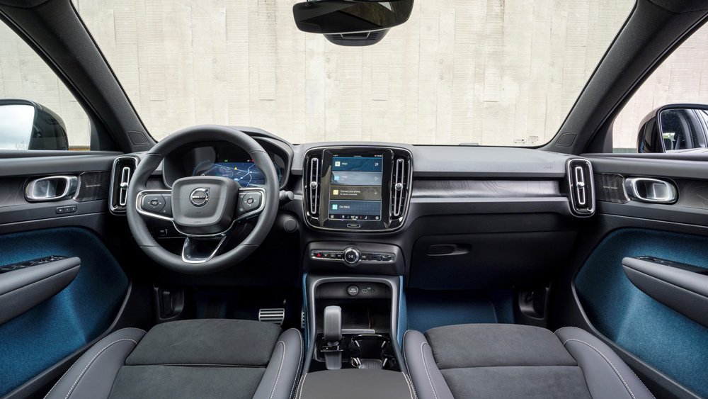 The interior of the 2022 Volvo C40 Recharge.