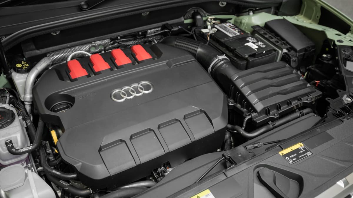 2021 Audi SQ2 review-3