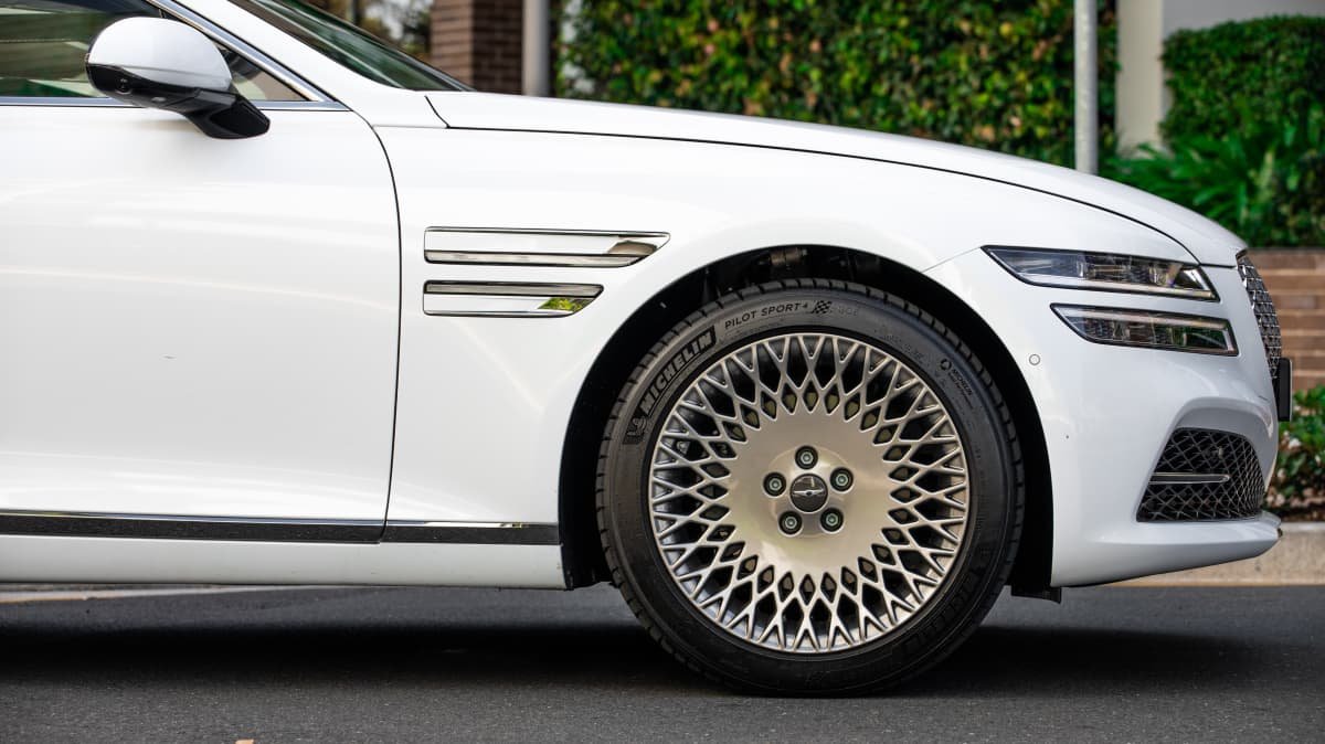 2021 Genesis G80 2.2 diesel review-0