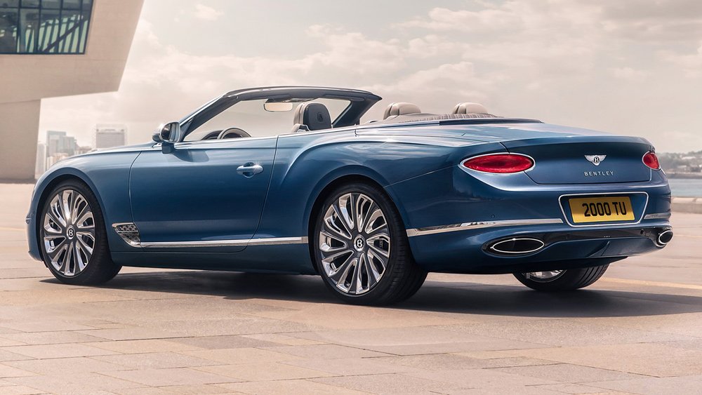The 2021 Bentley Continental GTC Mulliner.