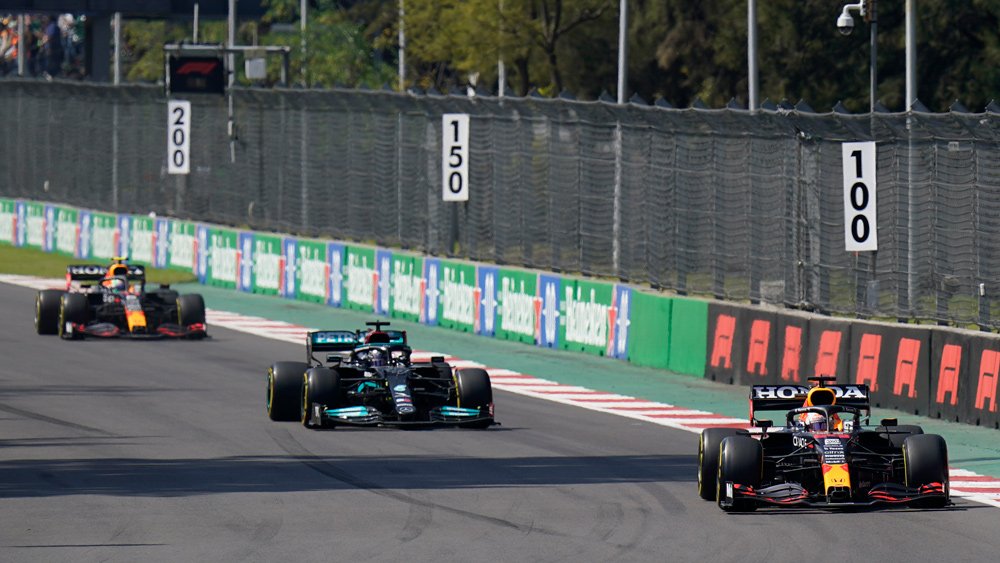 Red Bull Racing's Max Verstappen leads Mercedes-AMG's Lewis Hamilton and Red Bull teammate Sergio Perez in the 2021 Mexico City Grand Prix.
