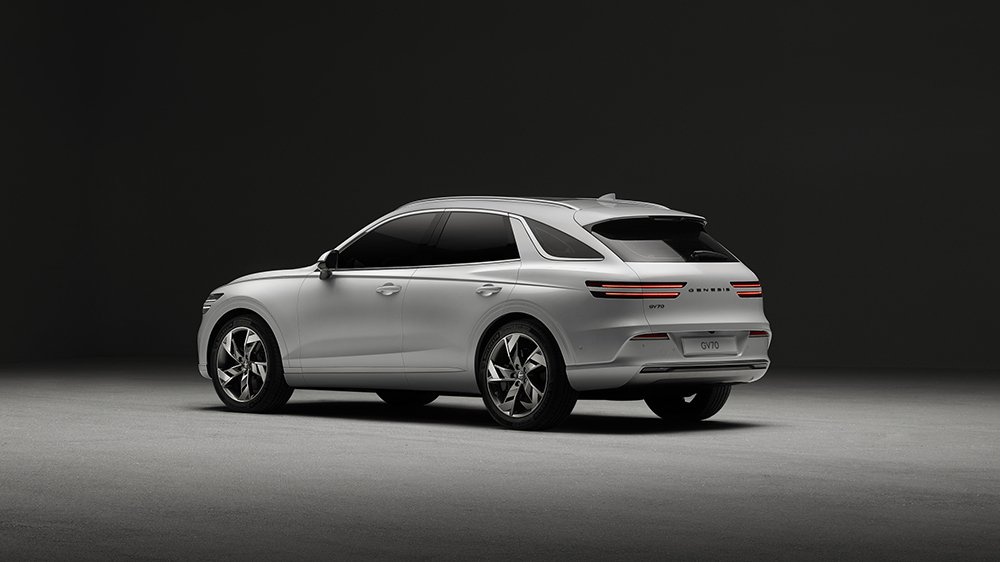 2022 Genesis Electrified GV70