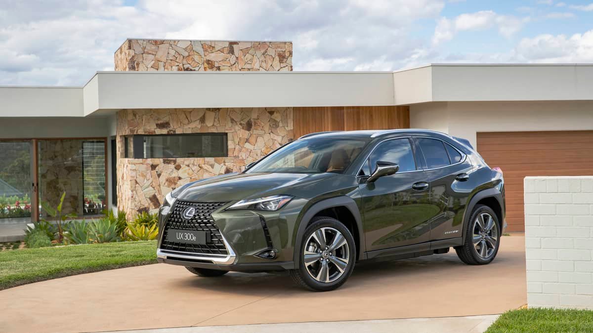 2021 Lexus UX300e review-1