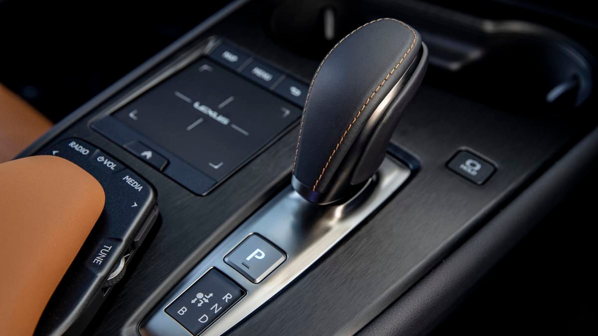 2021 Lexus UX300e review-1
