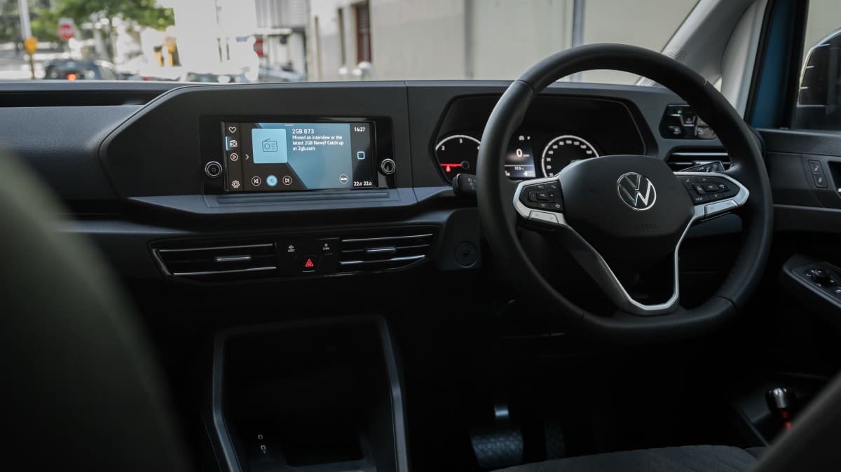 2022 Volkswagen Caddy people mover review-0