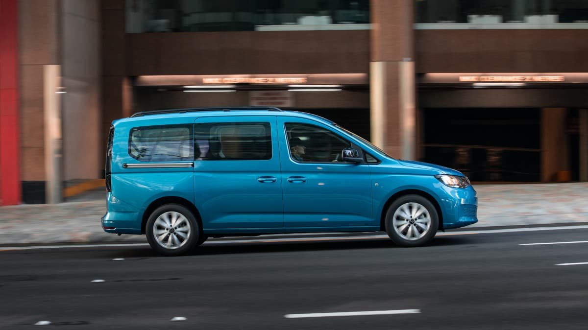 2022 Volkswagen Caddy people mover review-1