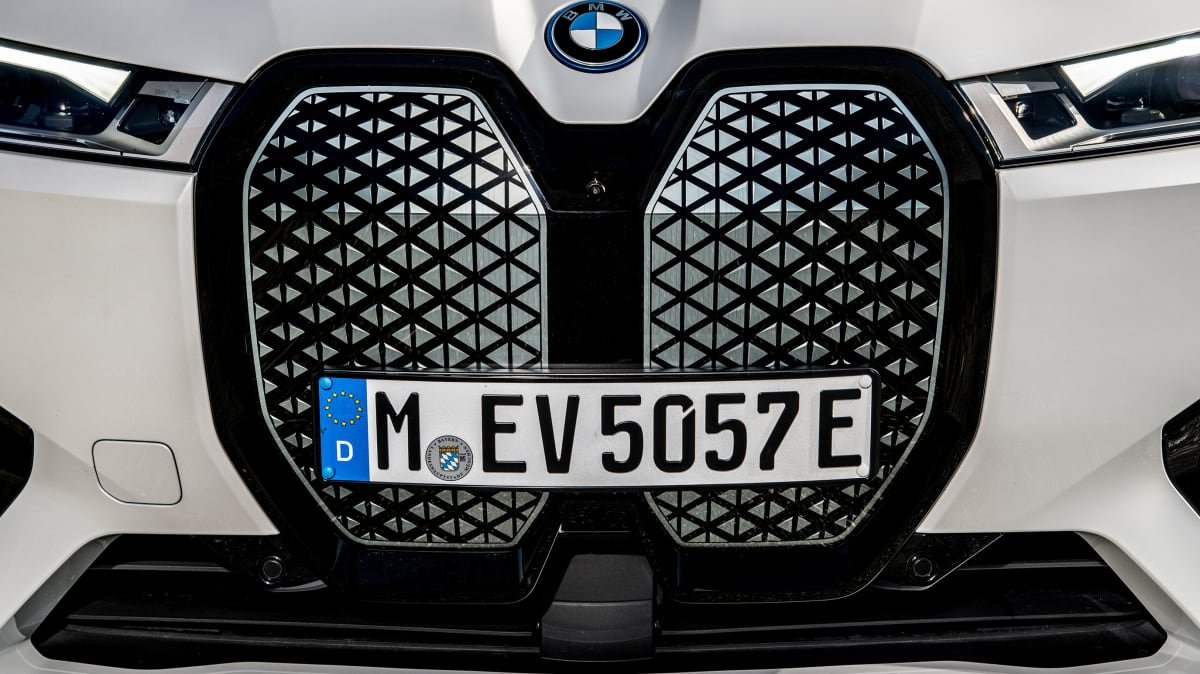 BMW iX xDrive50 launch review-1