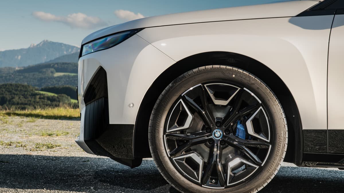 BMW iX xDrive50 launch review-0