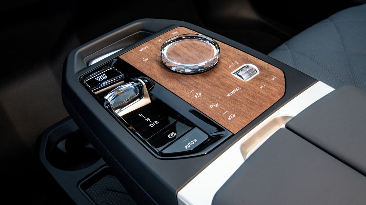 BMW iX xDrive50 launch review-1