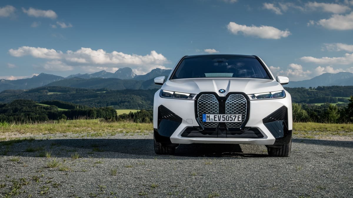 BMW iX xDrive50 launch review-0