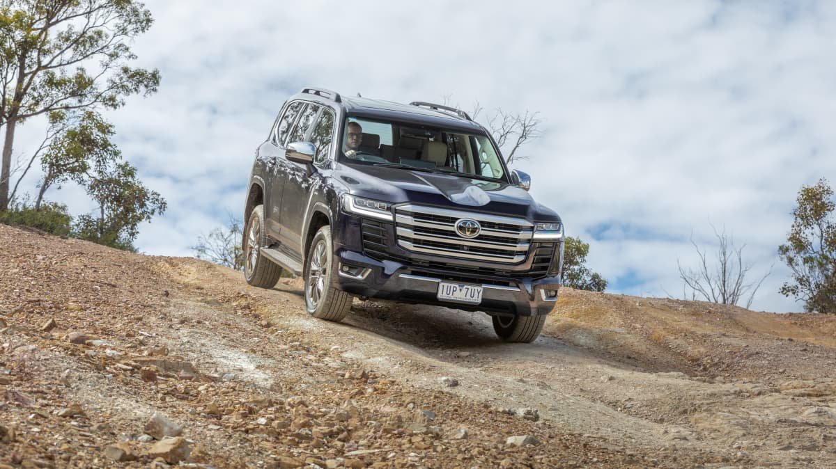2022 Toyota LandCruiser Sahara ZX review-0