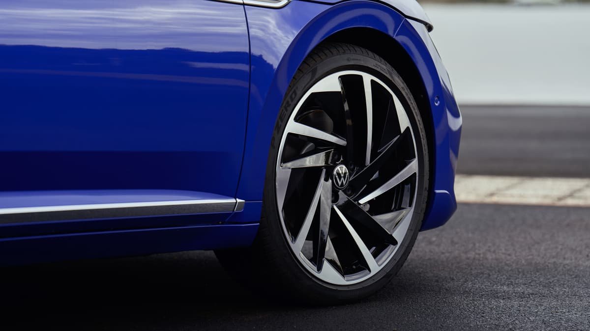 2022 Volkswagen Arteon review-0