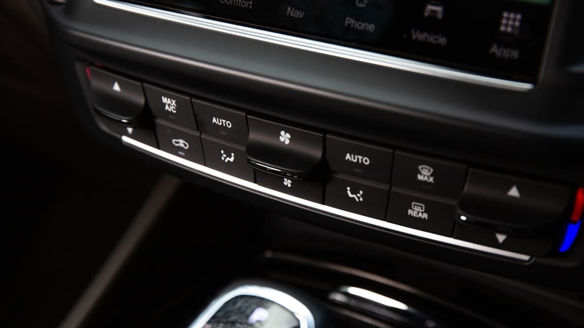 2021 Maserati Levante S GranSport review-2