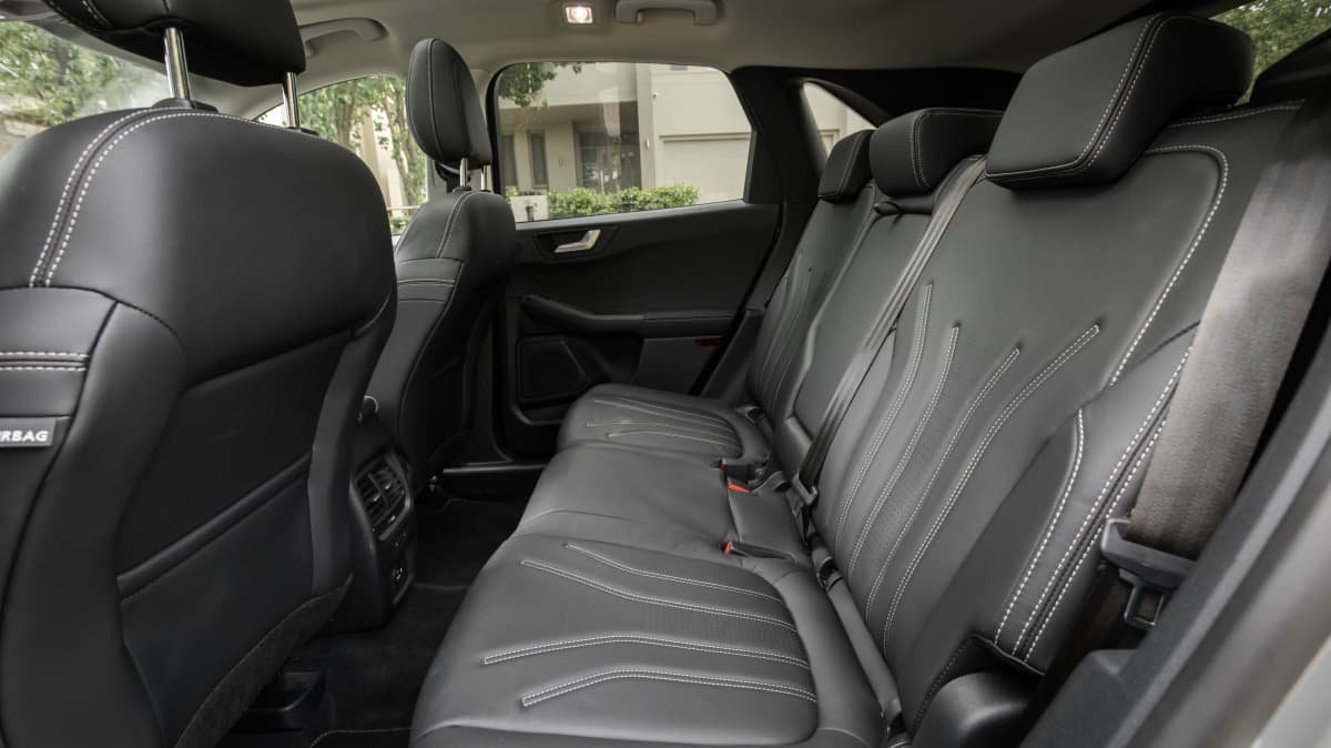 2021 Ford Escape Vignale review-2