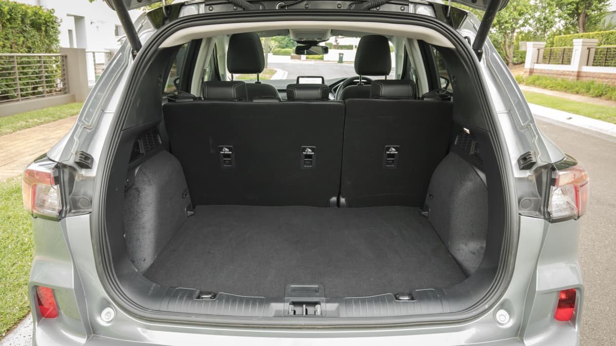 2021 Ford Escape Vignale review-3
