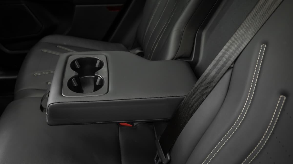 2021 Ford Escape Vignale review-1