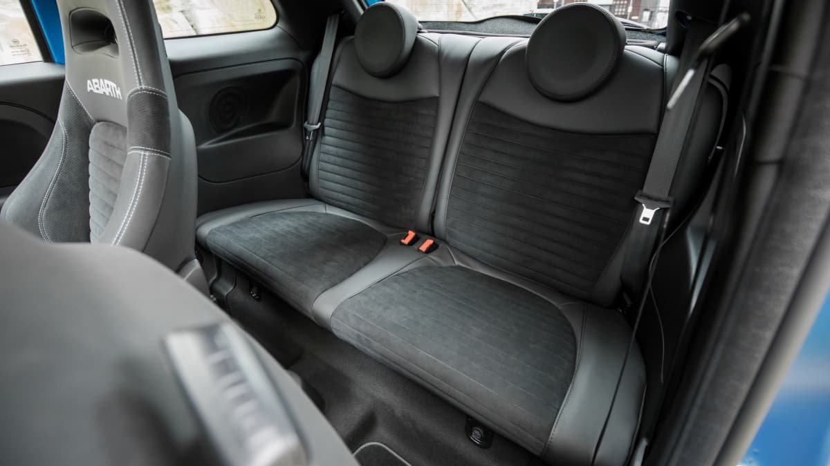 2022 Abarth 595 Competizione review-2