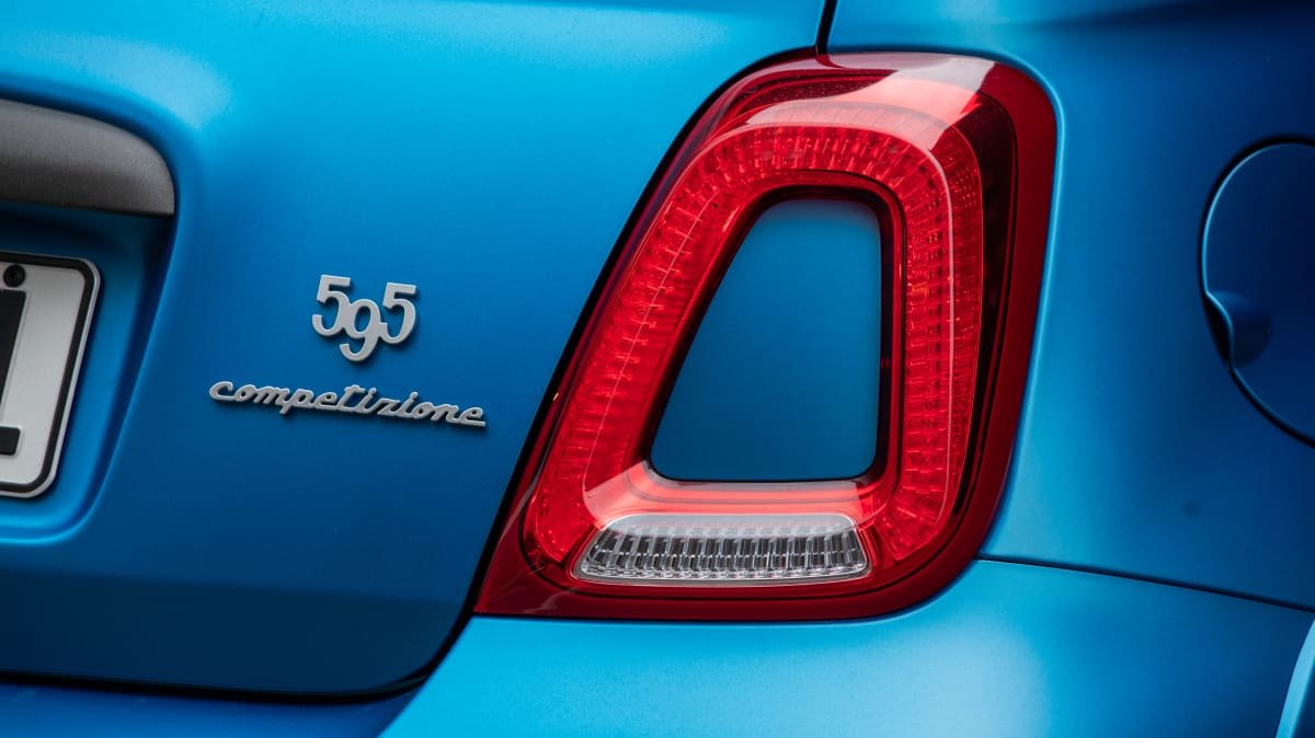 2022 Abarth 595 Competizione review-2