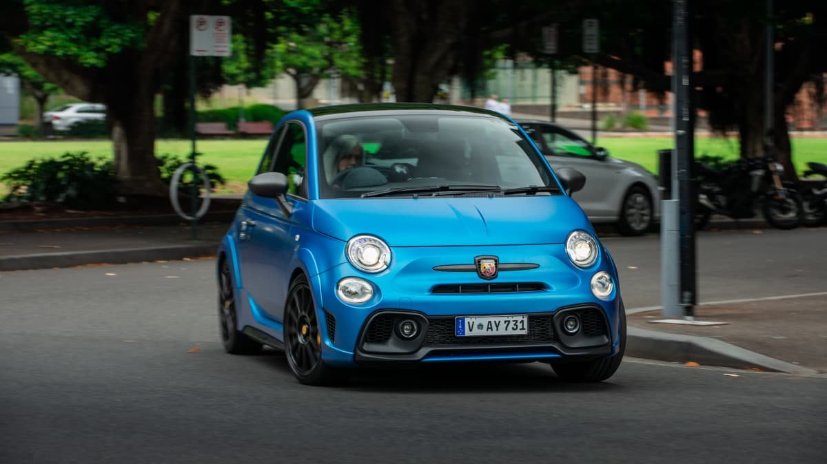 2022 Abarth 595 Competizione review-0