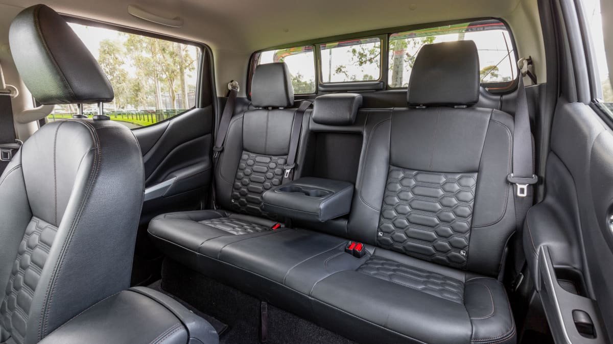 2021 Nissan Navara ST-X 4×4 review-2