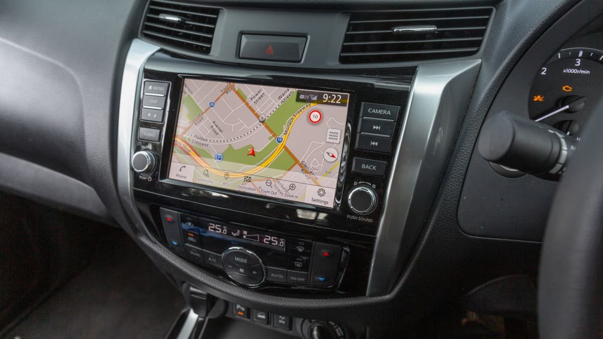 2021 Nissan Navara ST-X 4×4 review-1