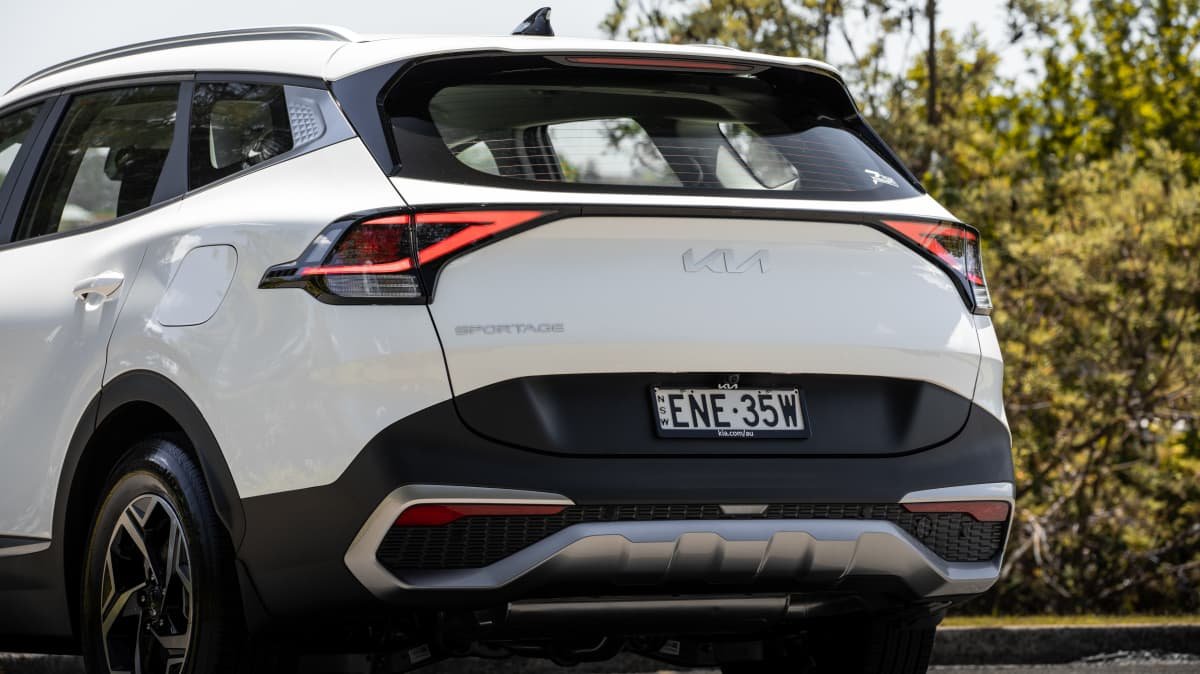 2022 Kia Sportage S manual review-1